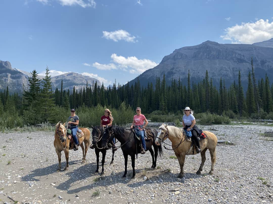 equestrian-adventure